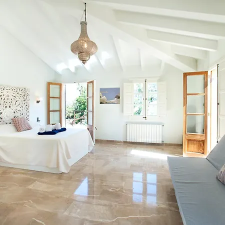 Owl Booking Can Bregat - Luxury Retreat Villa Pollenca