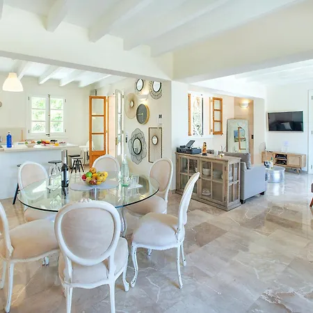Owl Booking Can Bregat - Luxury Retreat Pollenca